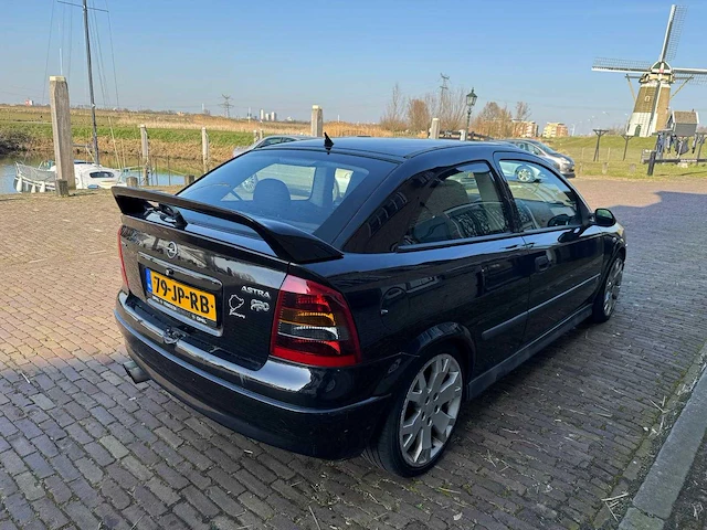 Opel astra 2.2-16v sport ed.ii opc uitv. nr: 0826 - afbeelding 16 van  21