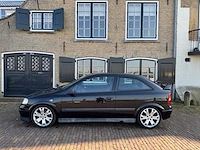 Opel astra 2.2-16v sport ed.ii opc uitv. nr: 0826 - afbeelding 18 van  21