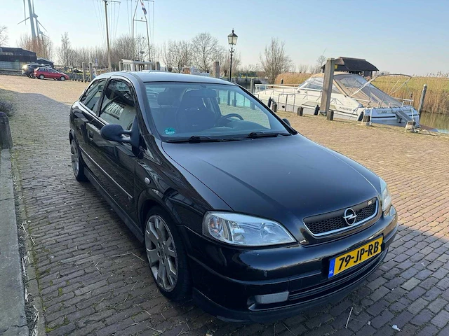 Opel astra 2.2-16v sport ed.ii opc uitv. nr: 0826 - afbeelding 21 van  21