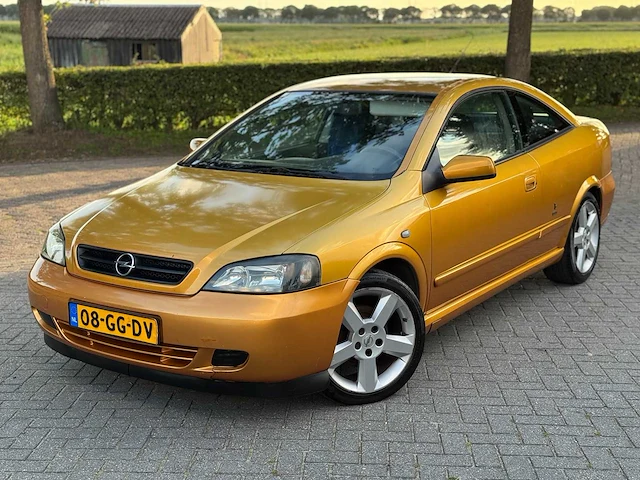 Opel astra bertone coupé 1.8-16v org nederlands nap 08-gg-dv - afbeelding 1 van  20