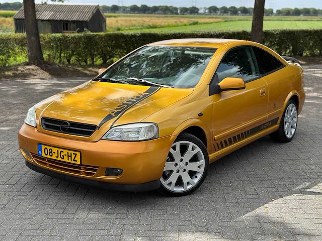 Opel astra bertone coupé 1.8 16v origineel nederlands 08-jg-hz - afbeelding 1 van  23