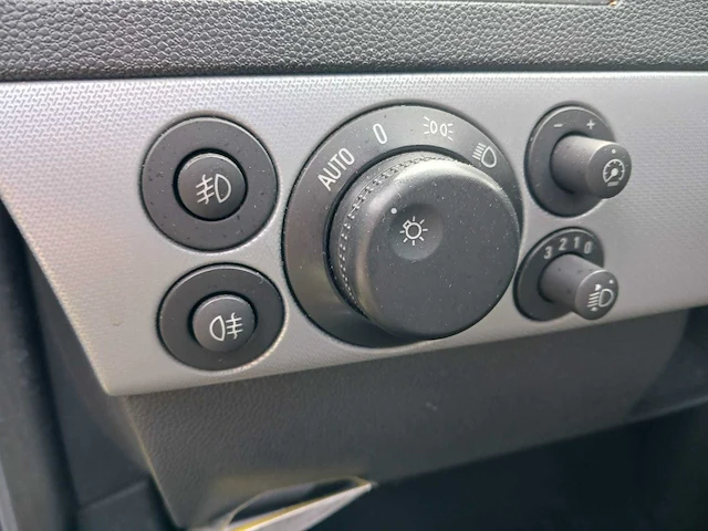 Opel astra gtc 1.6 sport, 12-tv-kv - afbeelding 7 van  23
