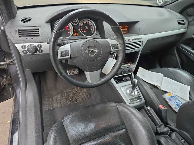 Opel astra gtc 1.6 sport , 77-xh-vf - afbeelding 4 van  16