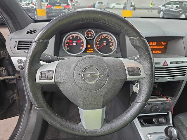 Opel astra gtc 1.6 sport , 77-xh-vf - afbeelding 14 van  16
