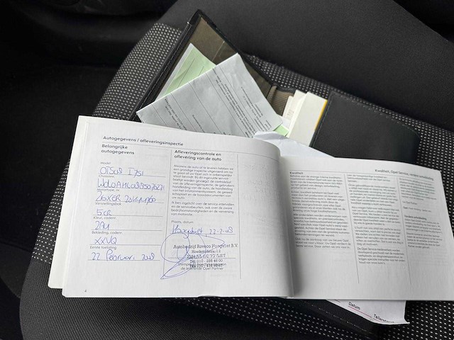 Opel astra gtc 1.6 sport airco 89-zj-kz - afbeelding 6 van  20