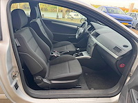 Opel astra gtc 1.6 sport airco 89-zj-kz - afbeelding 19 van  20