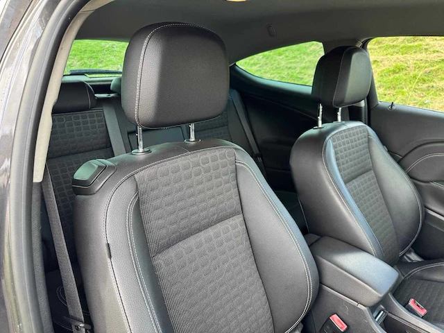 Opel astra gtc 1.6 turbo sport 19'' j-441-kl - afbeelding 6 van  31