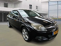Opel astra gtc 1.8 cosmo, 70-tj-gv - afbeelding 11 van  18