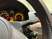 Opel astra gtc 1.8 temptation 140pk 2007, 88-xt-fz youngtimer - afbeelding 19 van  40