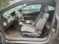 Opel astra gtc 1.8 temptation, 51-gkg-1 - afbeelding 9 van  13
