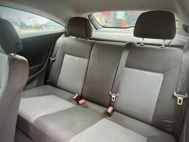 Opel astra gtc 1.8 temptation, 51-gkg-1 - afbeelding 12 van  13