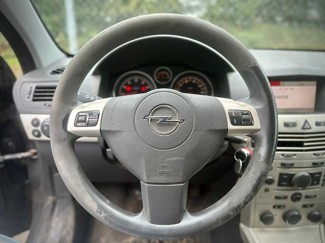 Opel astra gtc 1.8 temptation, 51-gkg-1 - afbeelding 13 van  13