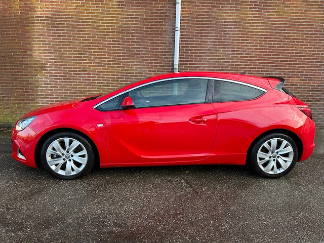 Opel astra gtc opc 2.0 turbo km:99961 bouwjaar:2012 - afbeelding 2 van  31