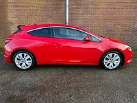 Opel astra gtc opc 2.0 turbo km:99961 bouwjaar:2012 - afbeelding 23 van  31