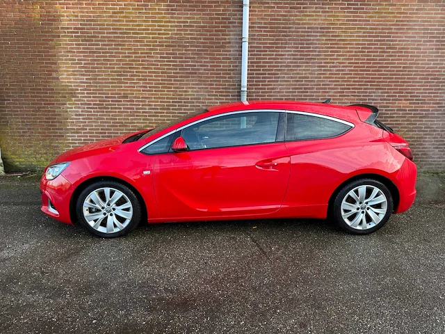 Opel astra gtc opc 2.0 turbo km:99961 bouwjaar:2012 - afbeelding 31 van  31