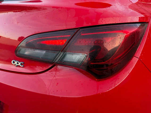 Opel astra gtc opc 2.0 turbo km:99961 bouwjaar:2012 - afbeelding 30 van  31