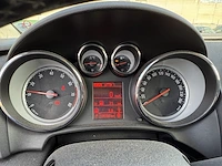 Opel astra sports sedan1 6i cosmo 115 at,2013 - afbeelding 8 van  27