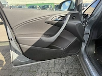 Opel astra sports sedan1 6i cosmo 115 at,2013 - afbeelding 25 van  27