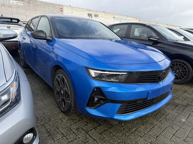 Opel astra sports tourer 1 2 turbo gs s,2023 - afbeelding 23 van  37