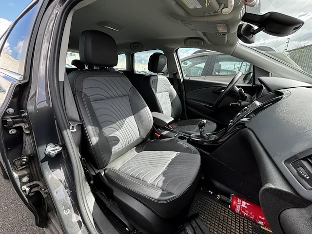 Opel astra sports tourer 1 4 turbo ultimate edition plu,2015 - afbeelding 13 van  31