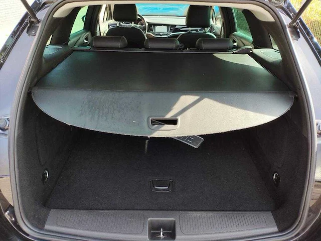 Opel astra sports tourer 1.2 launch ed , n-005-jf - afbeelding 9 van  22