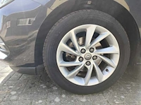 Opel astra sports tourer 1.2 launch ed , n-005-jf - afbeelding 13 van  22