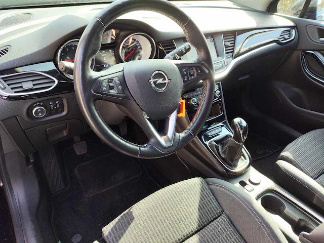 Opel astra sports tourer 1.2 launch ed , n-005-jf - afbeelding 18 van  22