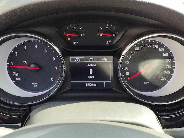 Opel astra sports tourer 1.2 launch ed , n-005-jf - afbeelding 21 van  22