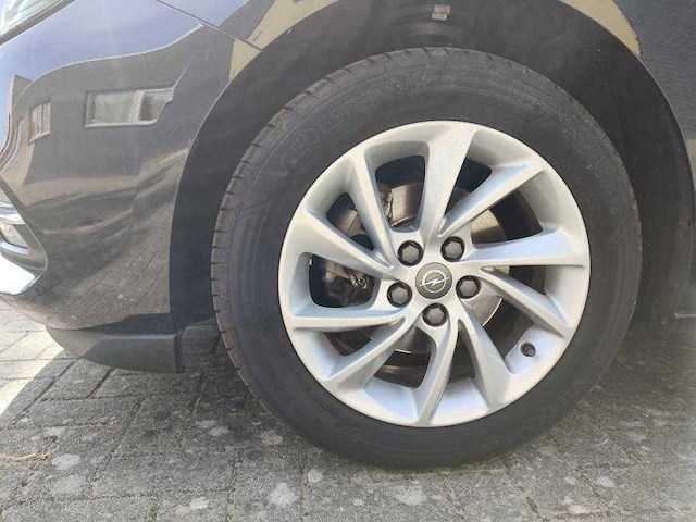 Opel astra sports tourer 1.2 launch ed , n-005-jf - afbeelding 13 van  22