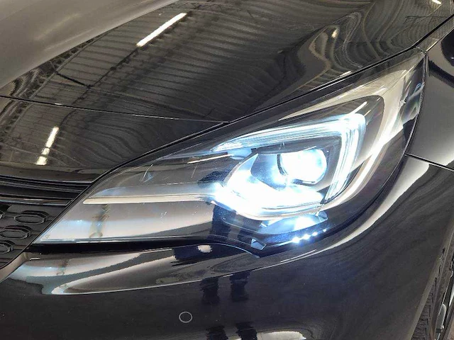 Opel astra sports tourer 1.2 ultimate ; l-319-ds - afbeelding 9 van  19