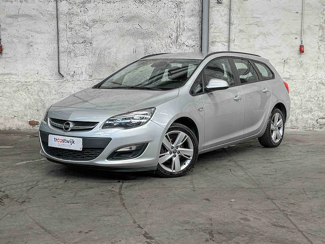 Opel astra sports tourer 1.4 cosmo 101pk 2012, 43-zjf-1 - afbeelding 1 van  40