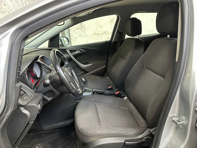 Opel astra sports tourer 1.4 cosmo 101pk 2012, 43-zjf-1 - afbeelding 24 van  40