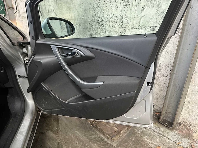 Opel astra sports tourer 1.4 cosmo 101pk 2012, 43-zjf-1 - afbeelding 30 van  40