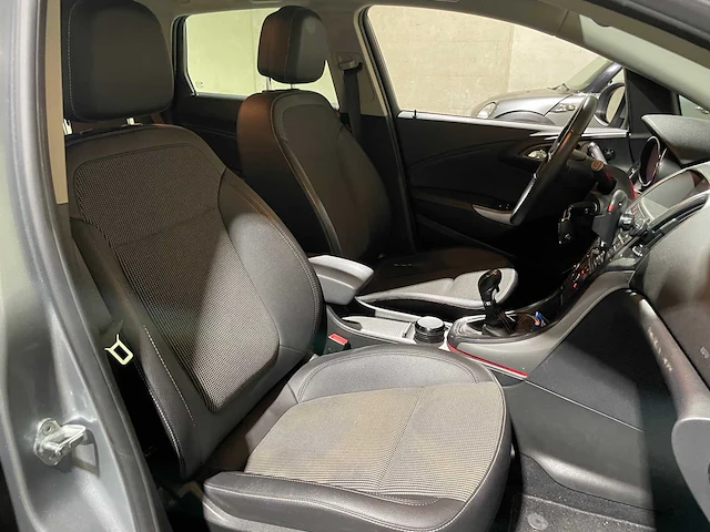 Opel astra sports tourer 1.4 turbo cosmo 120pk 2011, 76-rpz-3 - afbeelding 29 van  37
