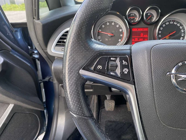 Opel astra sports tourer 1.4 turbo sport 2015 | 7-zkk-83 - afbeelding 11 van  32