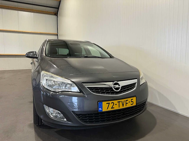 Opel astra sports tourer 1.6 turbo cosmo 72-tvf-5 - afbeelding 8 van  22
