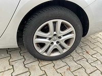 Opel astra tourer personenauto - afbeelding 17 van  29