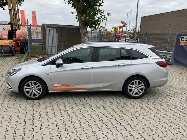 Opel astra tourer personenauto - afbeelding 23 van  29