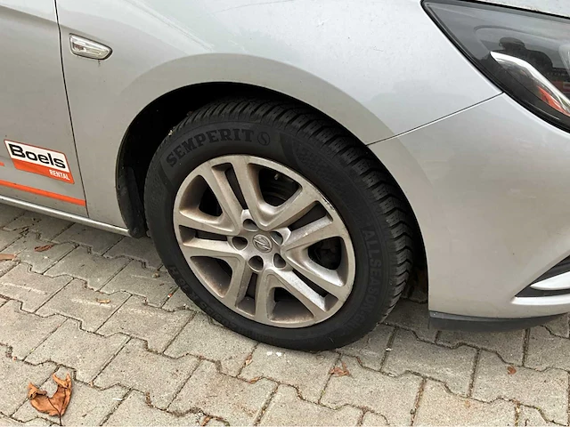 Opel astra tourer personenauto - afbeelding 17 van  27