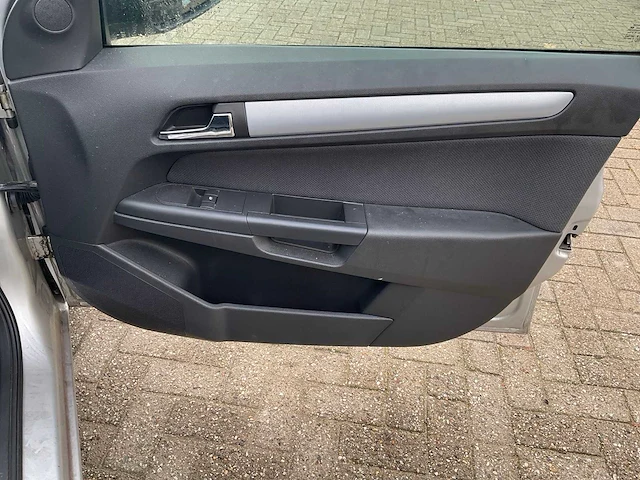Opel astra wagon 89-tv-db - afbeelding 3 van  27