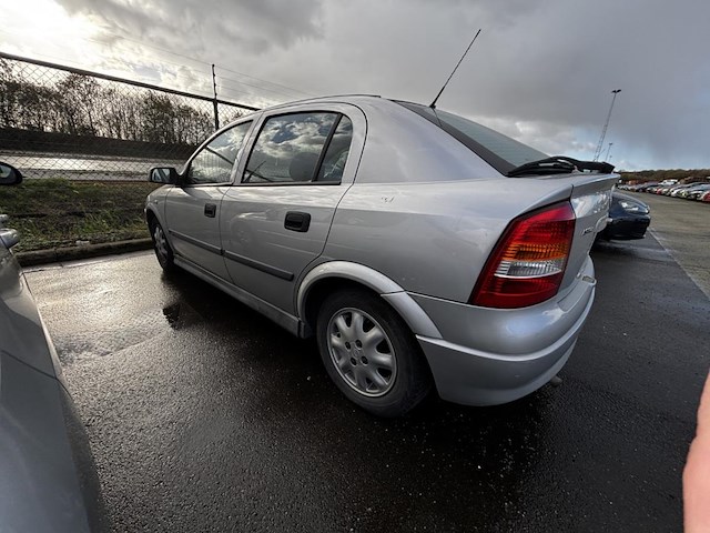 Opel astra,1998 - afbeelding 27 van  30