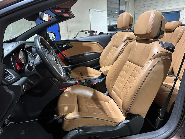 Opel cascada 1.6 turbo supreme cabriolet 200pk 2018, s-895-hl - afbeelding 21 van  35