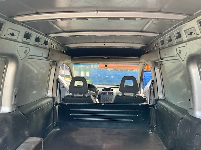 Opel combo - 2011 - bedrijfswagen - afbeelding 14 van  24
