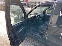 Opel combo - 2011 - bedrijfswagen - afbeelding 4 van  19