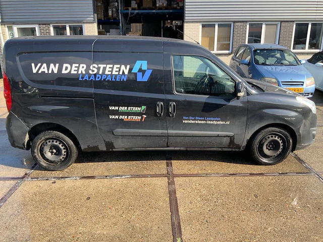 Opel combo - 2011 - bedrijfswagen - afbeelding 14 van  19