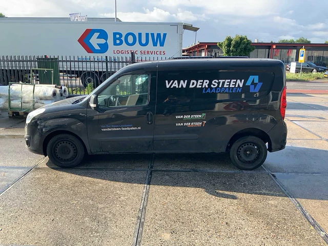 Opel combo - 2011 - bedrijfswagen - afbeelding 16 van  19