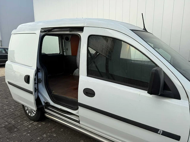 Opel combo 1.3 cdti base , 3-vpv-65 - afbeelding 2 van  11