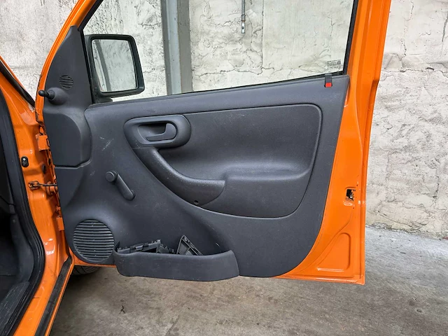 Opel combo 1.3 cdti base 75pk 2011, 1-vnn-26 - afbeelding 32 van  41