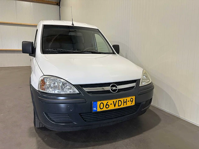 Opel combo 1.3 cdti comfort 06-vdh-9 - afbeelding 18 van  19