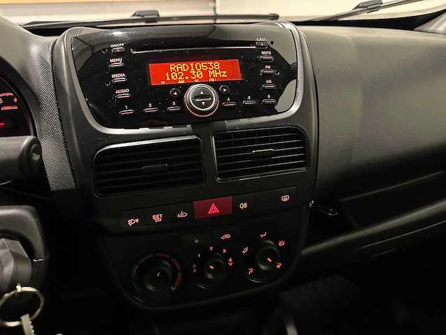 Opel combo 1.3 cdti l1h1 edit. v-204-fn - afbeelding 8 van  22
